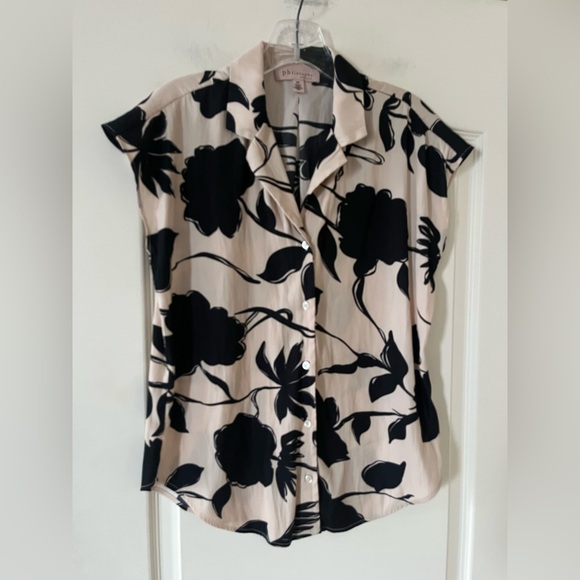 Philosophy Tops - Philosophy Contemporary  Floral Print Button-Up Blouse Women’s Size Small